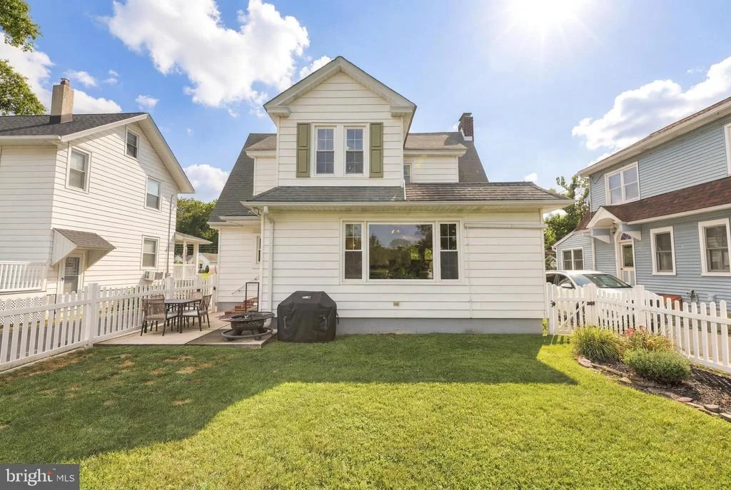 Photo of 552 BELLEVUE AVENUE
