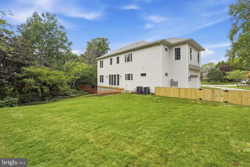 Photo of 3400 SAYLOR PLACE