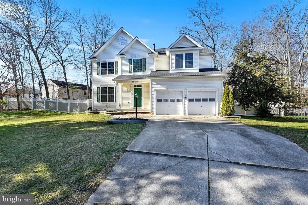 Photo of 1590 CHAPMAN ROAD