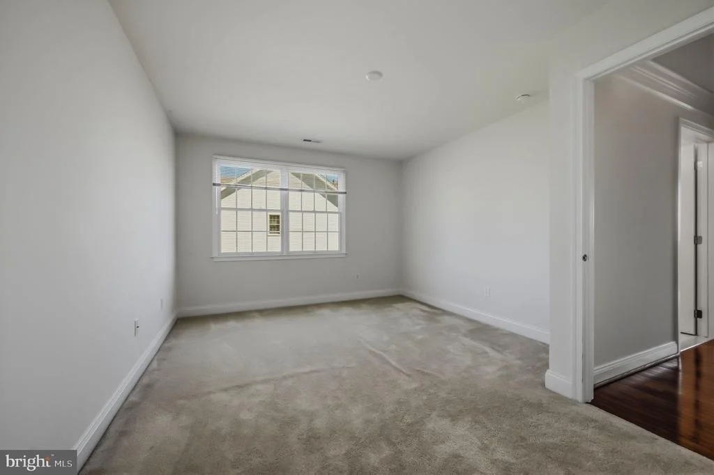 Photo of 723 PARKMAN DRIVE