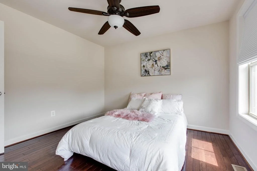 Photo of 4396 SHAMROCK DRIVE