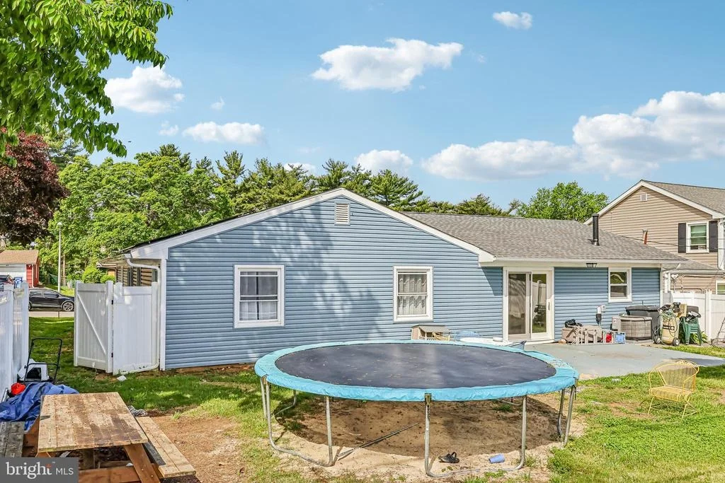 Photo of 52 HASTING LANE