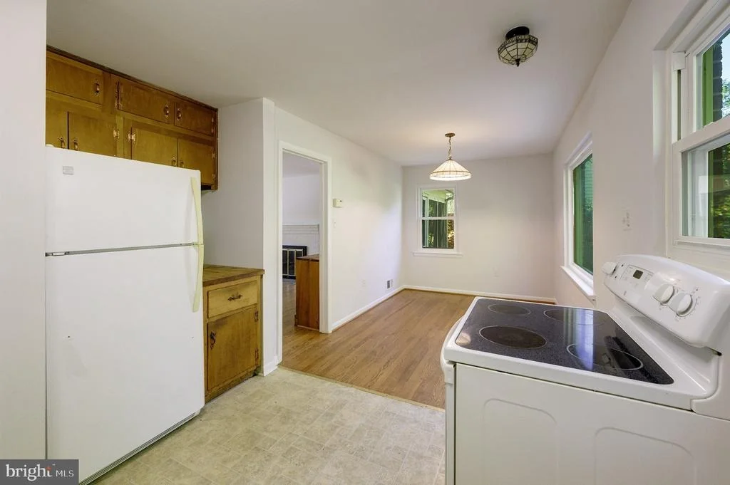 Photo of 3 LAKESIDE DRIVE