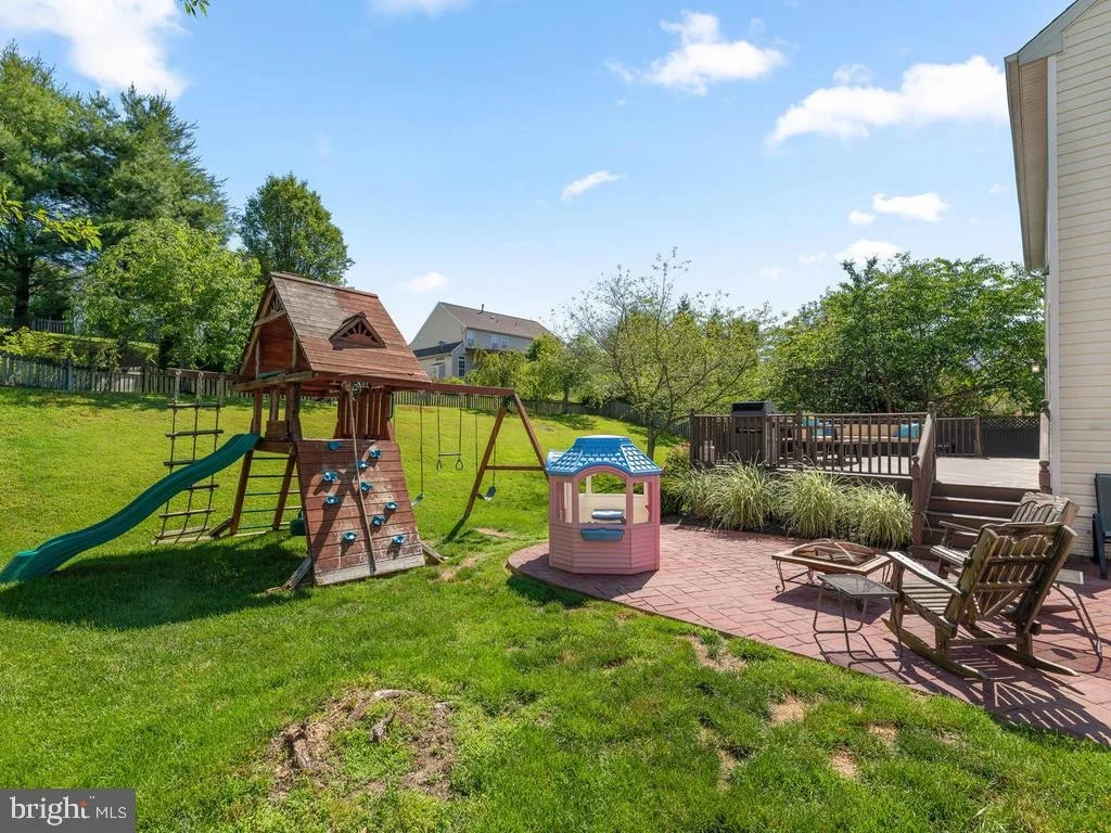 Photo of 708 LONGBOW ROAD