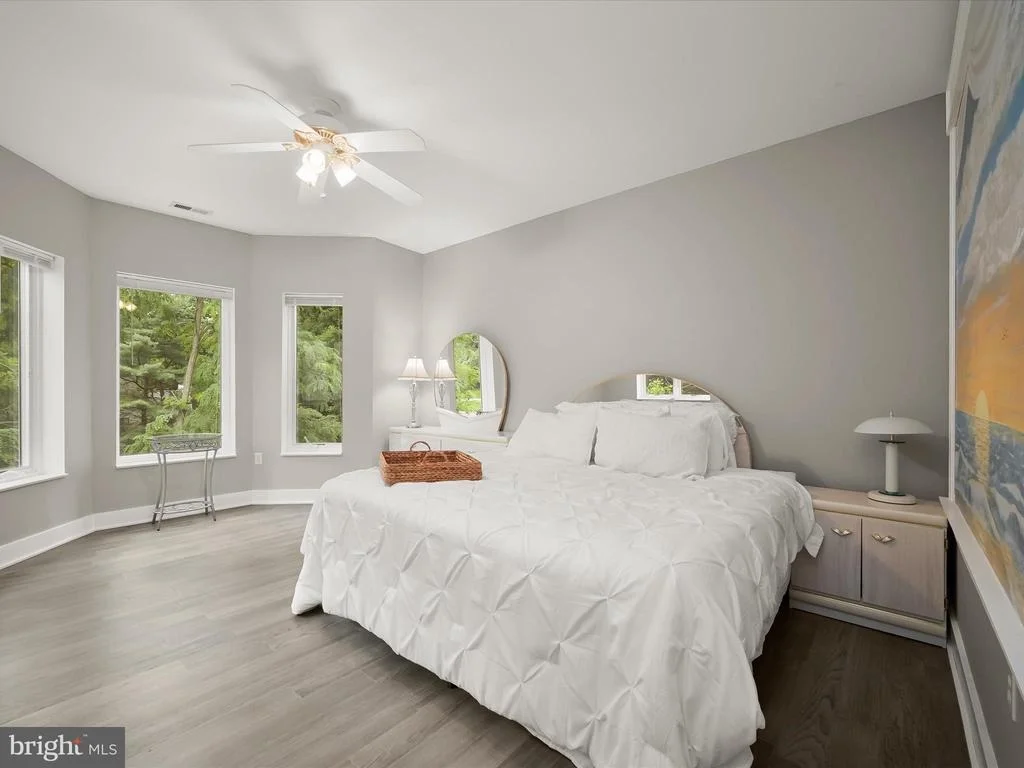Photo of 1199 ASQUITHPINES PLACE
