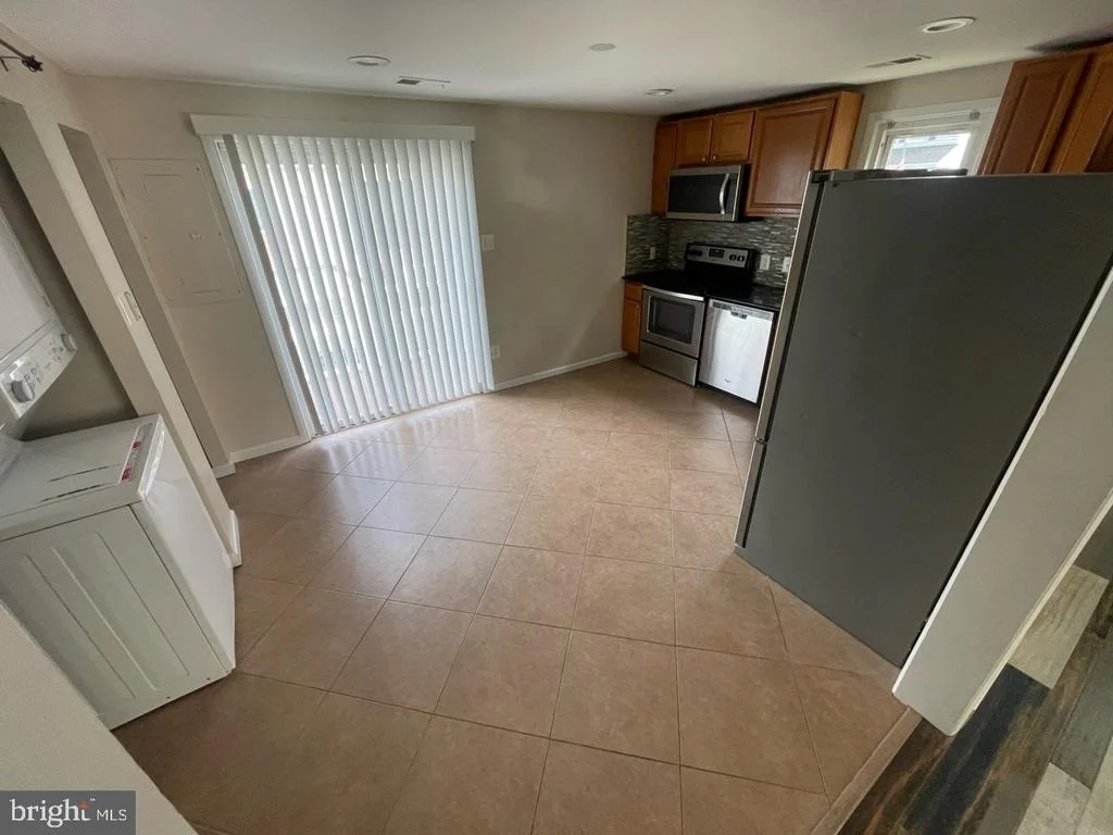 Photo of 1172 CEDAR AVENUE