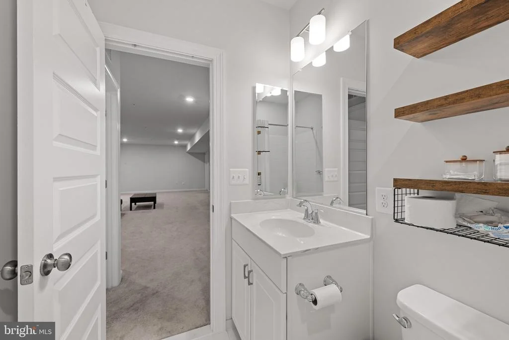 Photo of 6119 SAVANNAH DRIVE