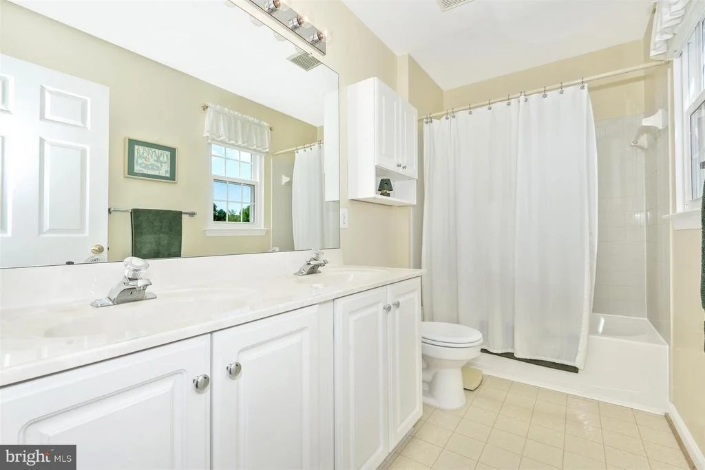 Photo of 4106 BENNINGTON PLACE W