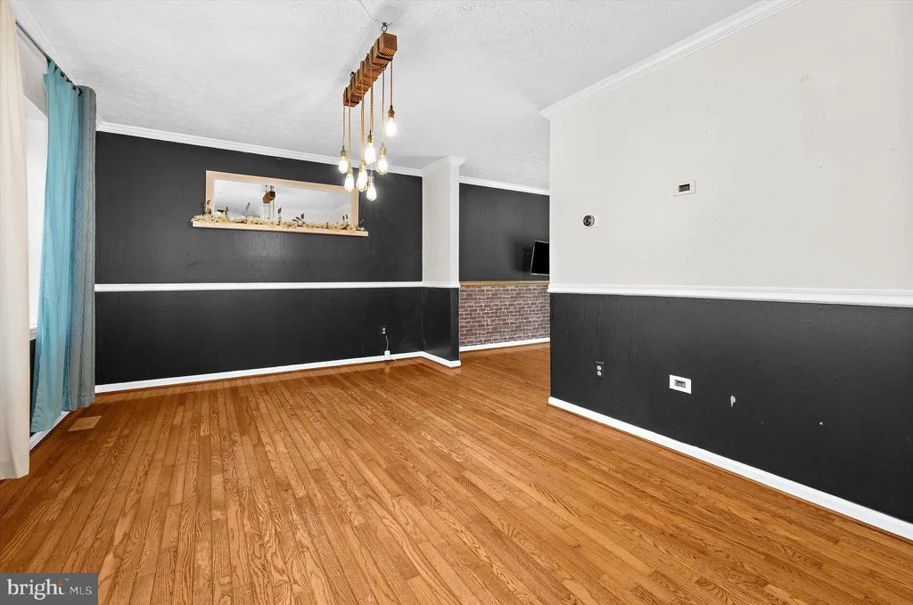 Photo of 1718 SEVERN ROAD