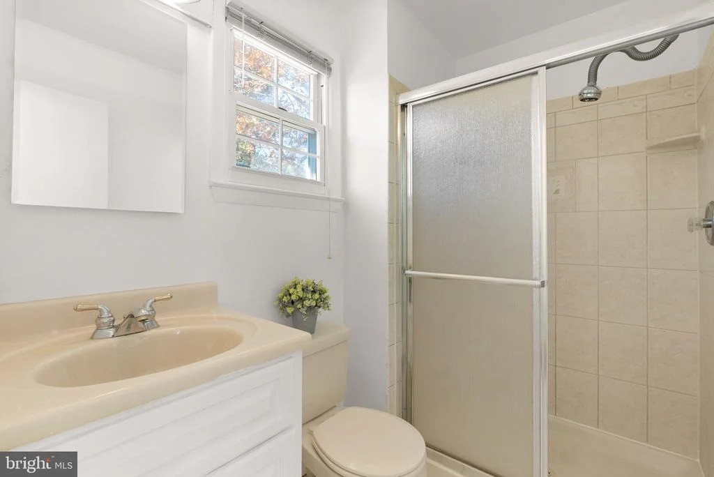 Photo of 15324 BEAUFORT PLACE