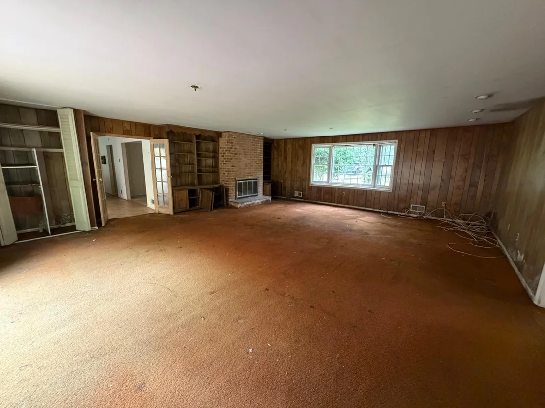Photo of 913 WINDMILL LANE