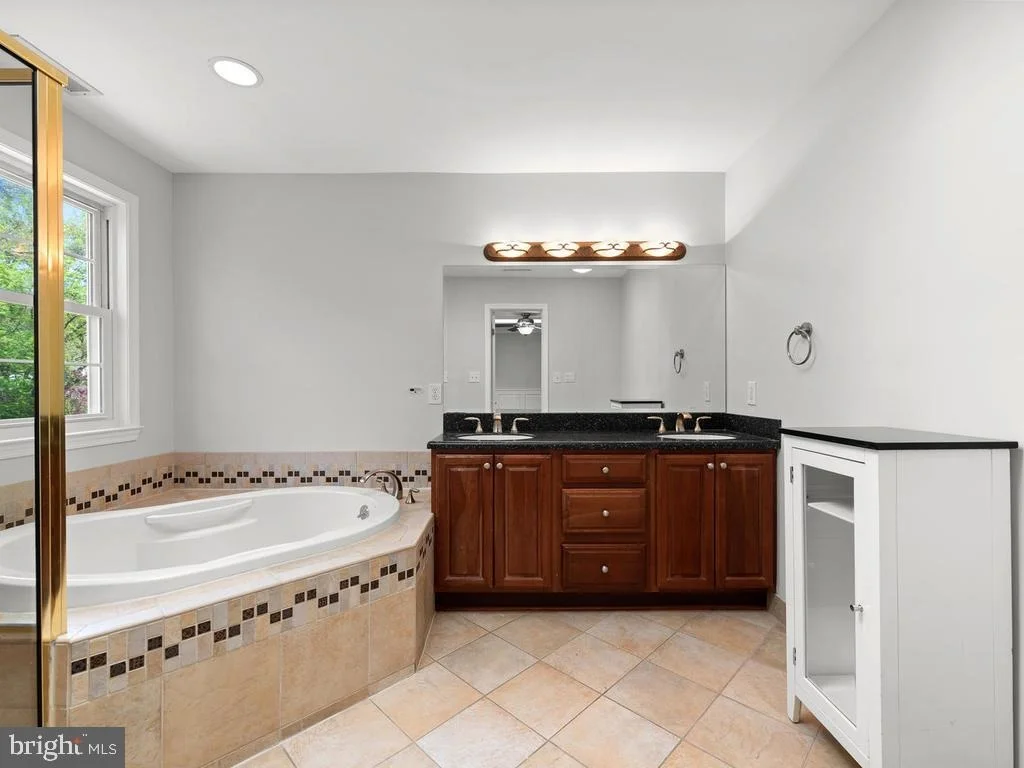 Photo of 3713 QUEEN MARY DRIVE