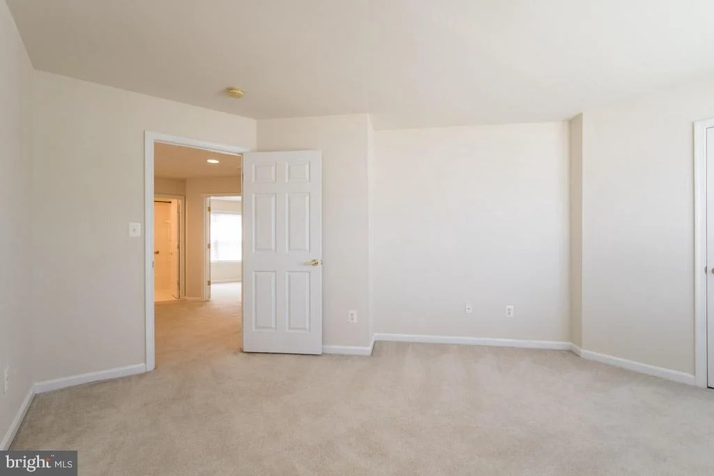 Photo of 6083 PINEY GROVE WAY