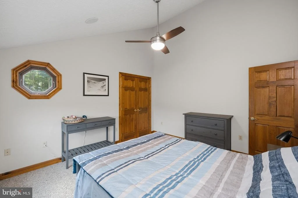 Photo of 607 PIN OAK CIRCLE