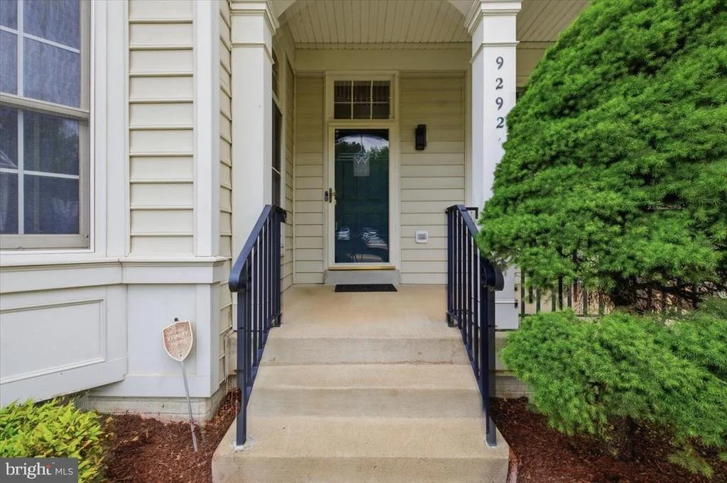 Photo of 9292 SUMNER LAKE BOULEVARD
