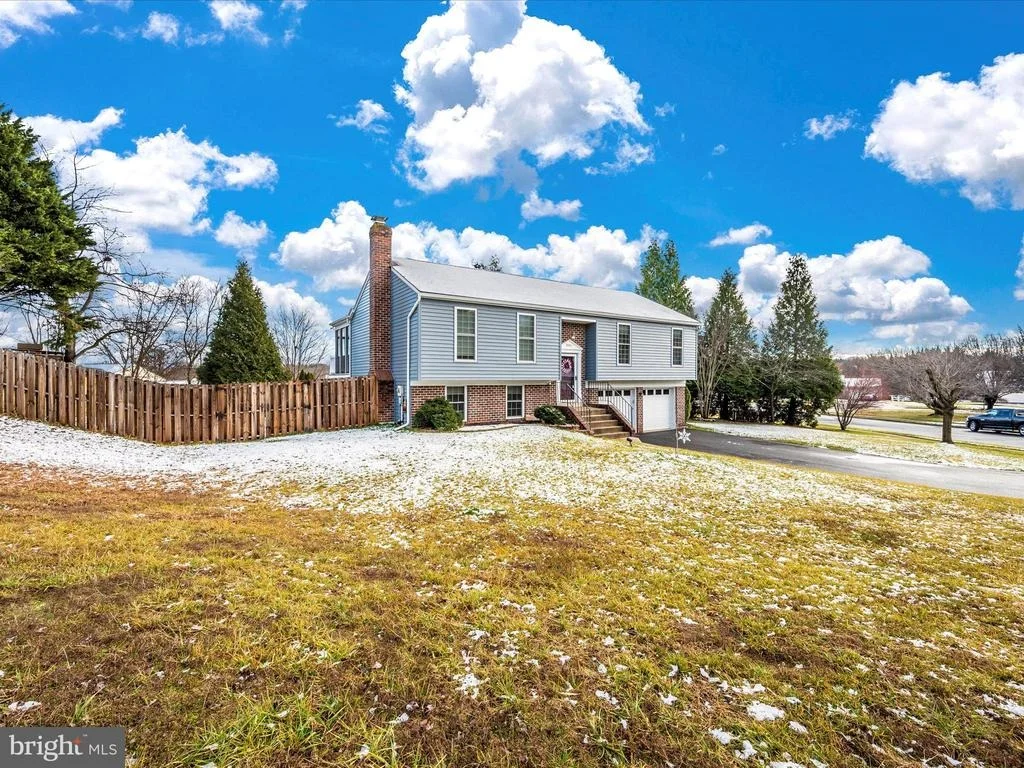 Photo of 301 SPRING GATE COURT