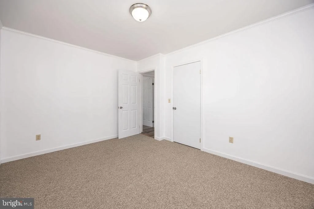 Photo of 813 PRICE ROAD