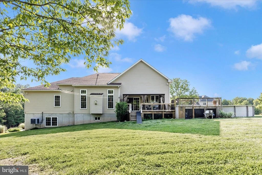 Photo of 7145 LINGANORE ROAD
