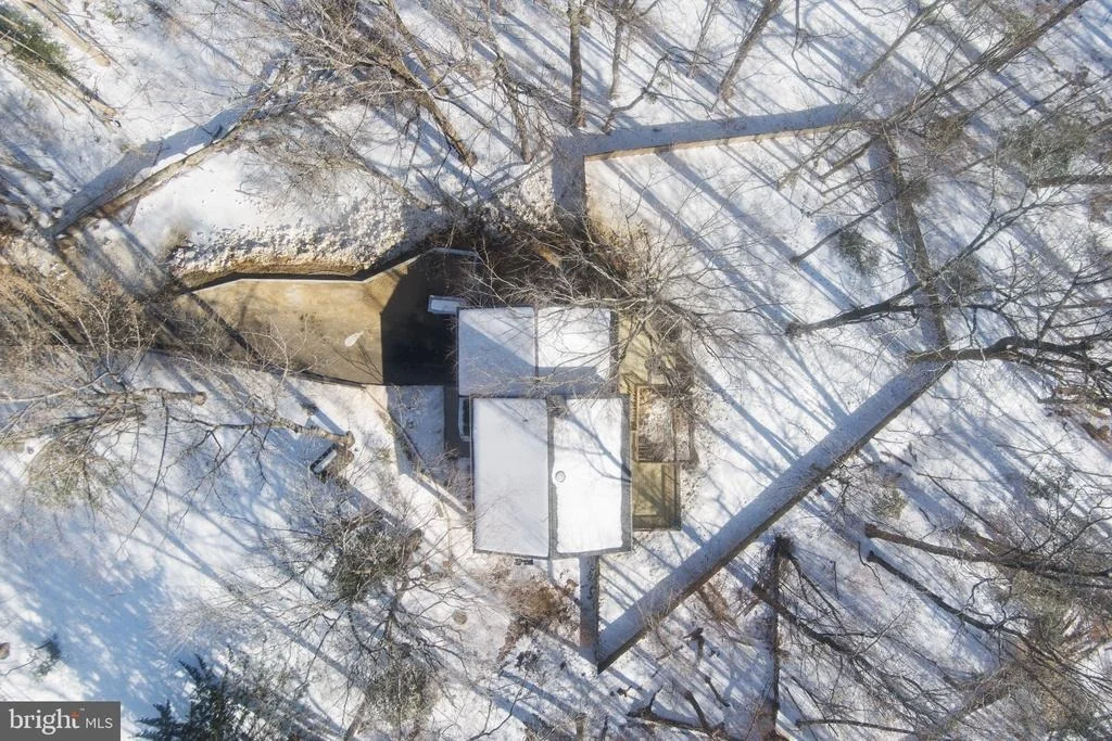 Photo of 6099 RIVER FOREST DRIVE