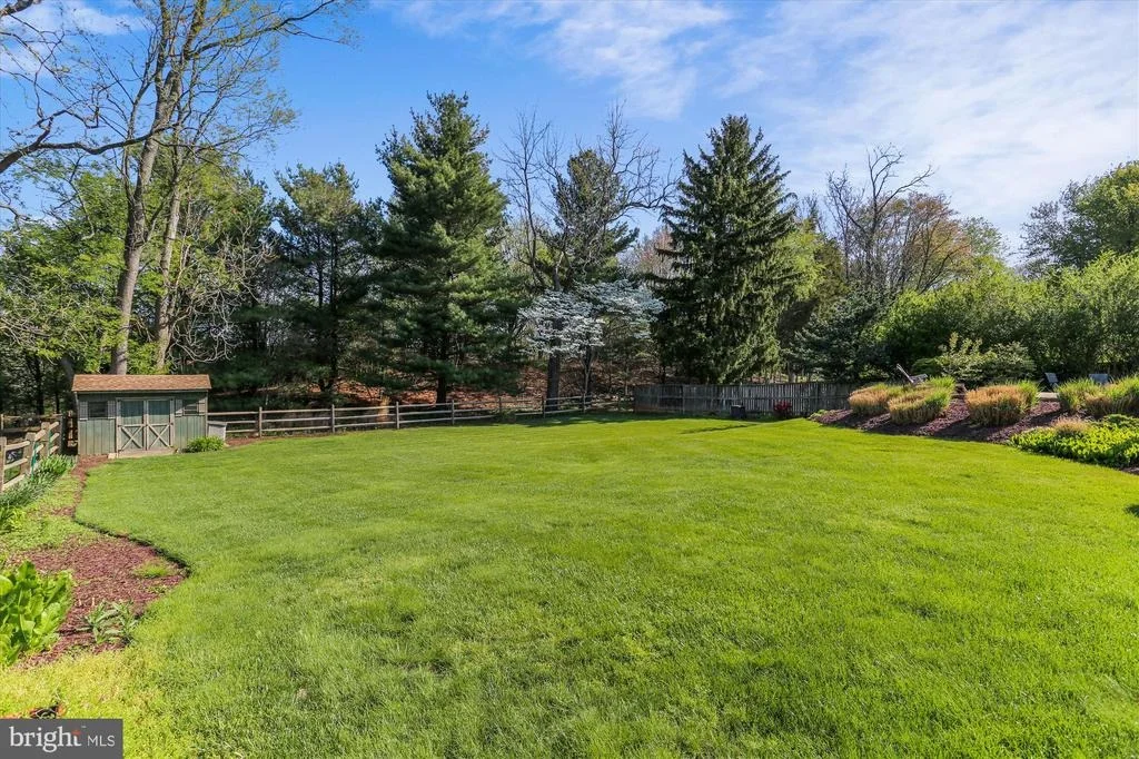 Photo of 12221 MAJOR DRIVE