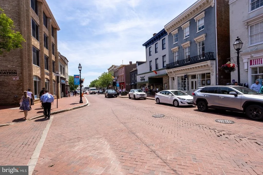Photo of 32 CORNHILL STREET