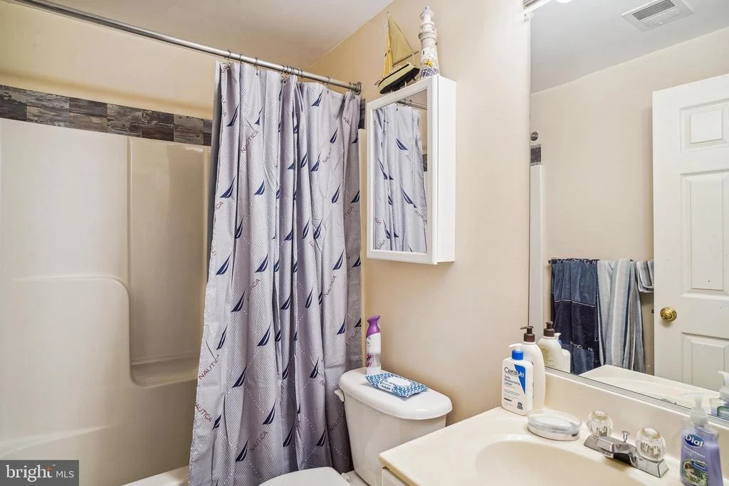Photo of 234 SHANNONBROOK LANE