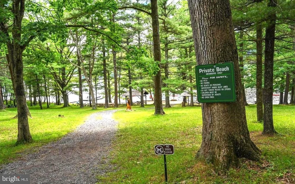 Photo of 185 HIDDEN VALLEY LANE