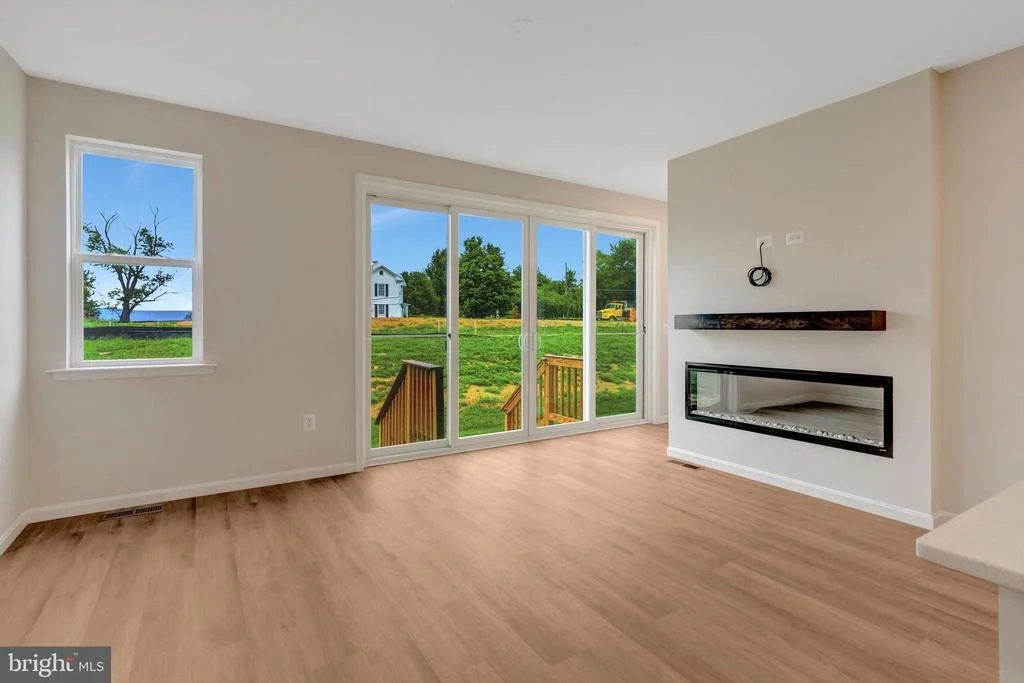 Photo of 104 MIDSUMMER