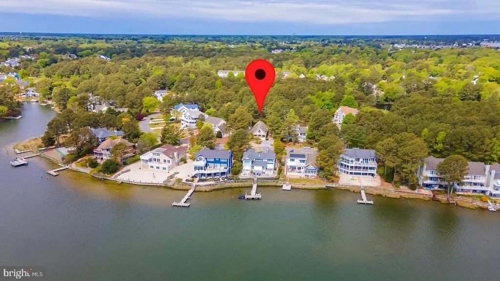 Photo of 208 POND VIEW DRIVE