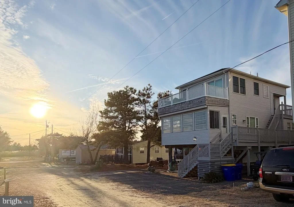 Photo of 8 VIRGINIA AVENUE