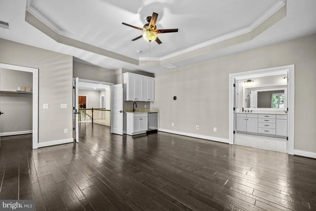 Photo of 8404 STONEWALL DRIVE