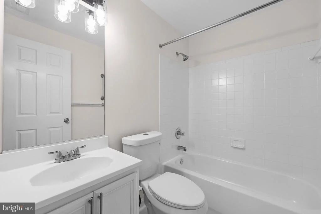 Photo of 8003 CARLSON
