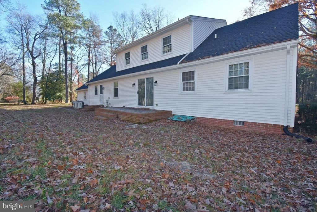 Photo of 4011 GROSSE POINT DRIVE