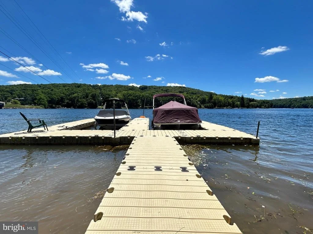 Photo of 16 JRS DRIVE