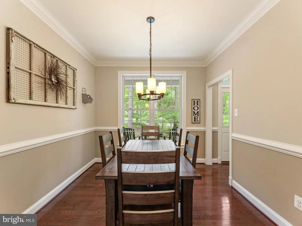 Photo of 995 WILDA DRIVE