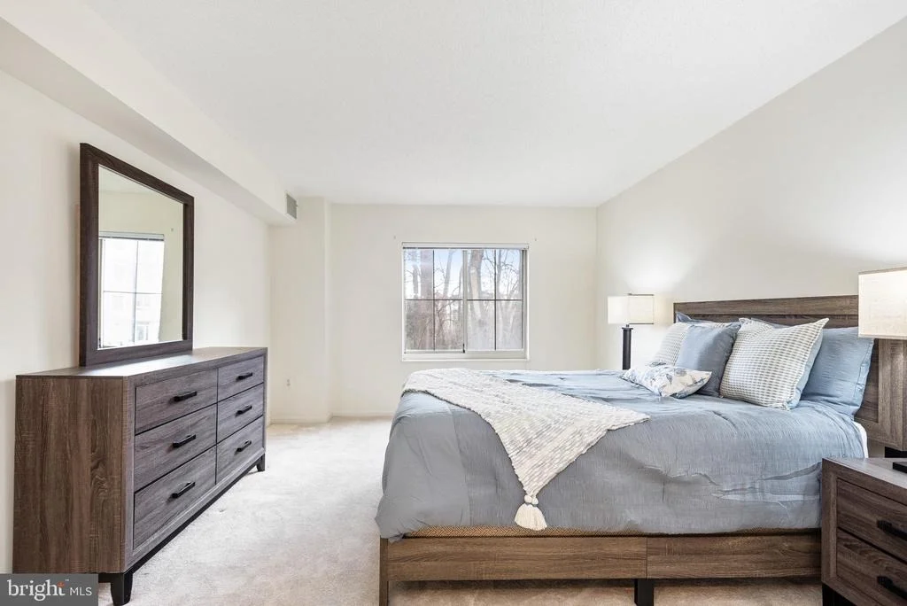 Photo of Unit 209 at 14809 PENNFIELD CIRCLE