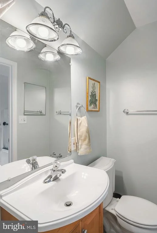 Photo of 6106 CHALLEDON CIRCLE