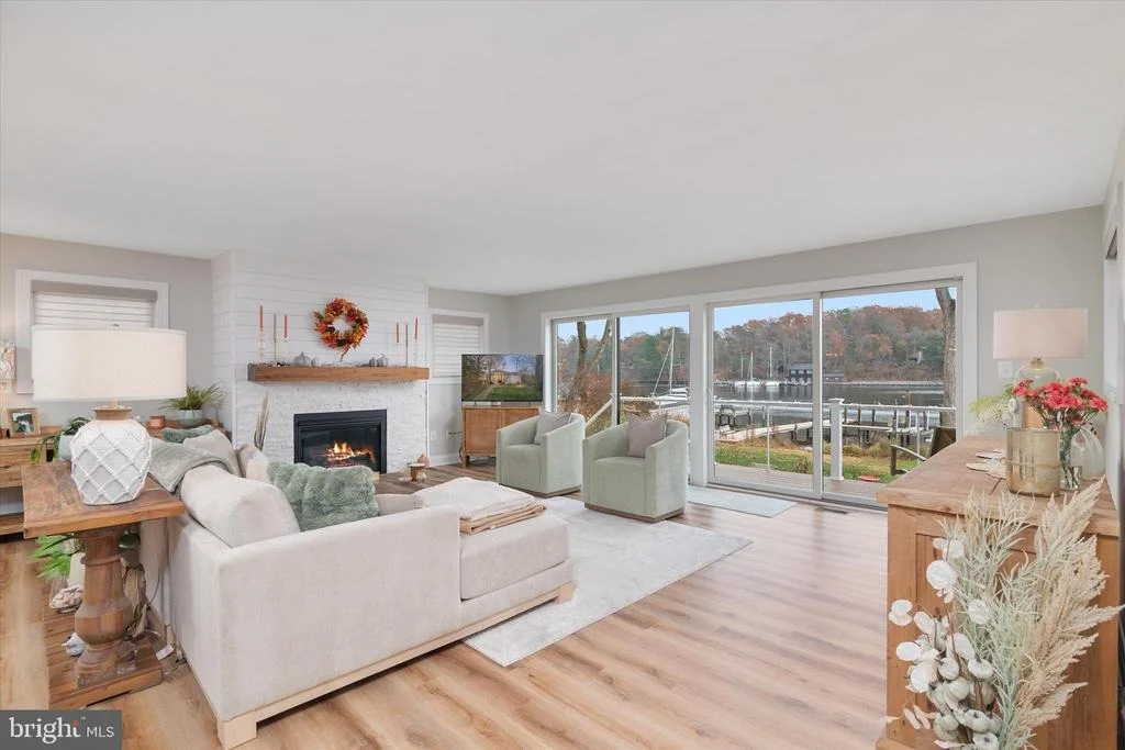 Photo of 394 NORTH DRIVE