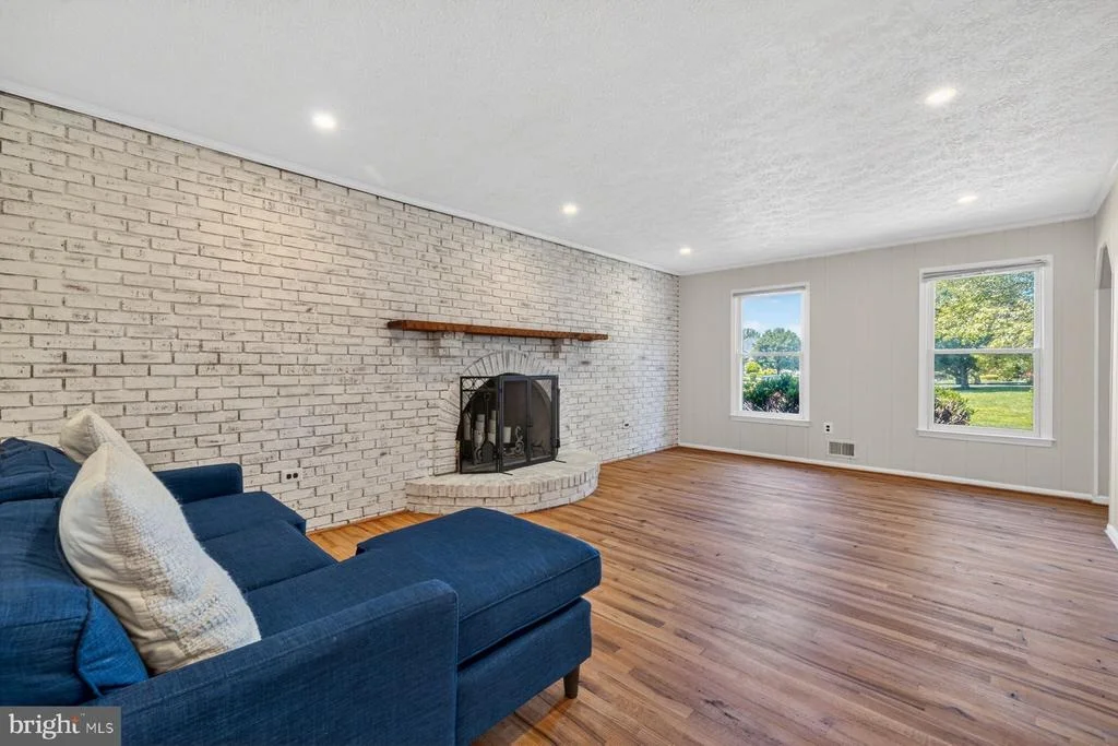 Photo of 15001 NOTLEY ROAD