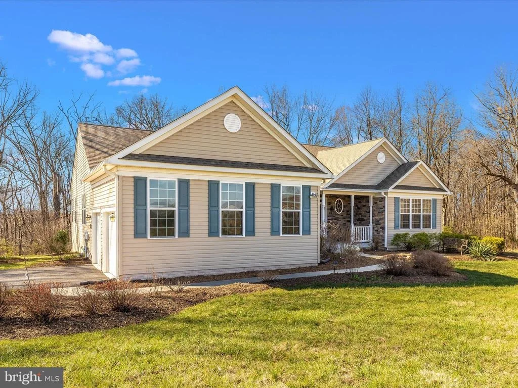Photo of 3156 SUMANTOWN ROAD