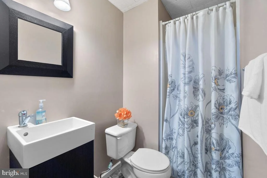 Photo of 10012 JUNIPER DRIVE