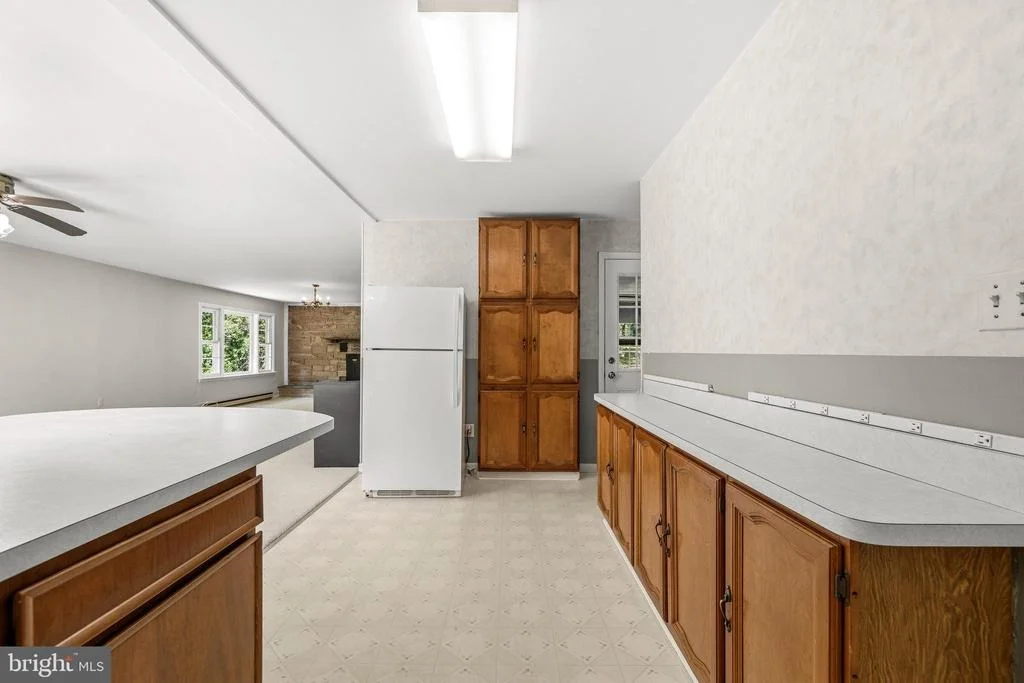 Photo of 12404 WALLACE LANE