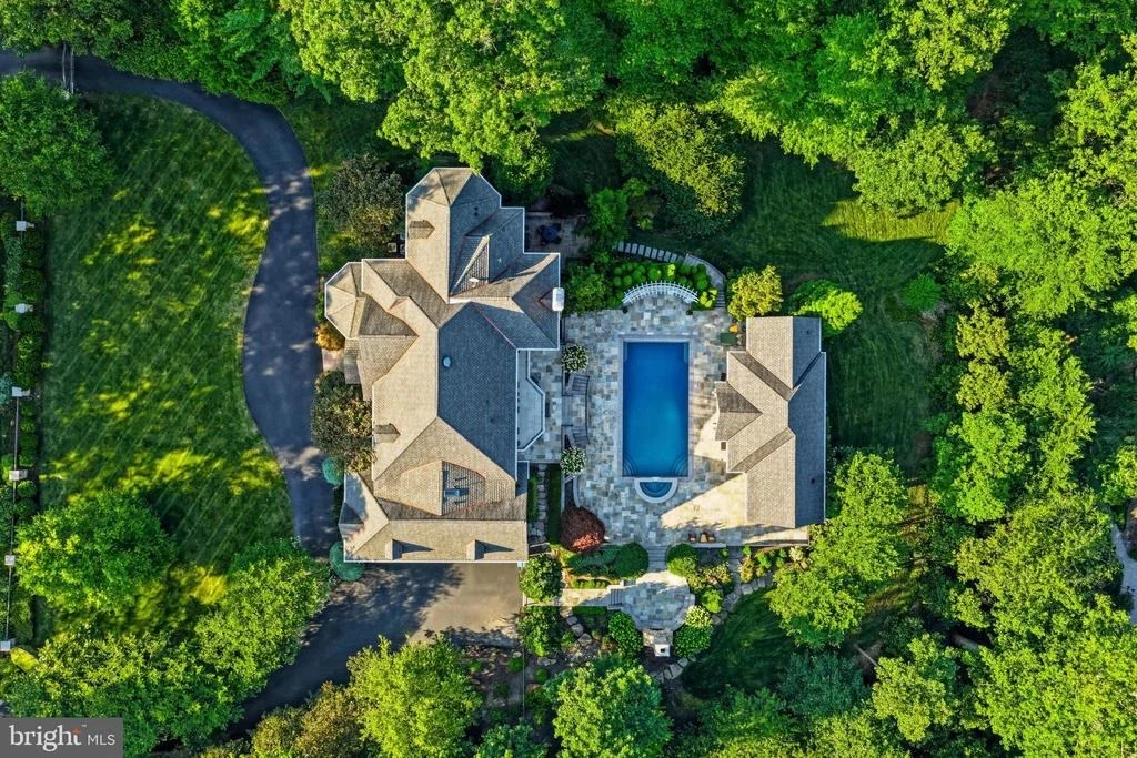 Photo of 1239 DALEVIEW DRIVE