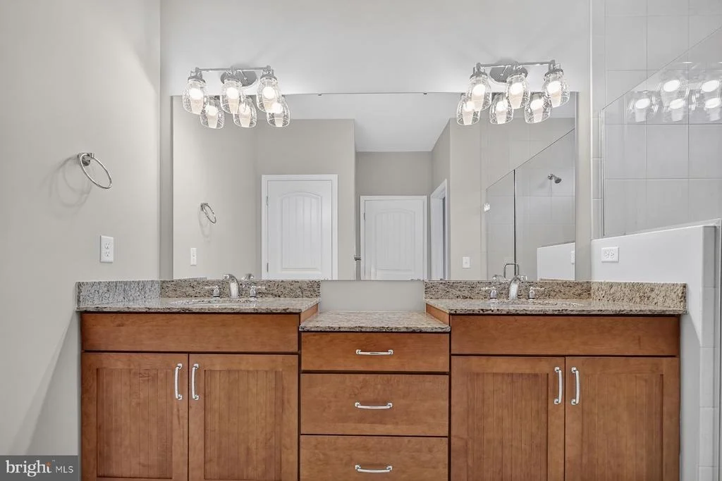 Photo of 24174 BUNTING CIRCLE