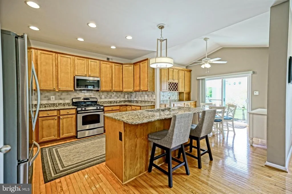 Photo of 36396 BABBLING BROOK WAY