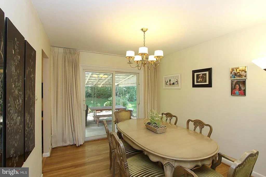 Photo of 1110 CHISWELL LANE
