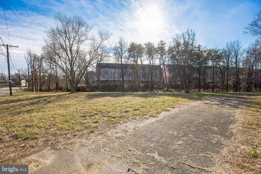 Photo of 9025 DARCY ROAD