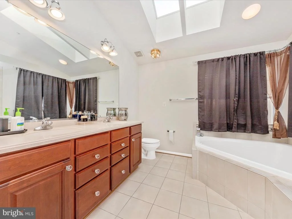 Photo of 13923 SCHAEFFER ROAD