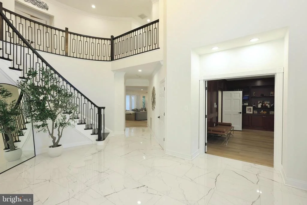 Photo of 6403 BURKE WOODS DRIVE