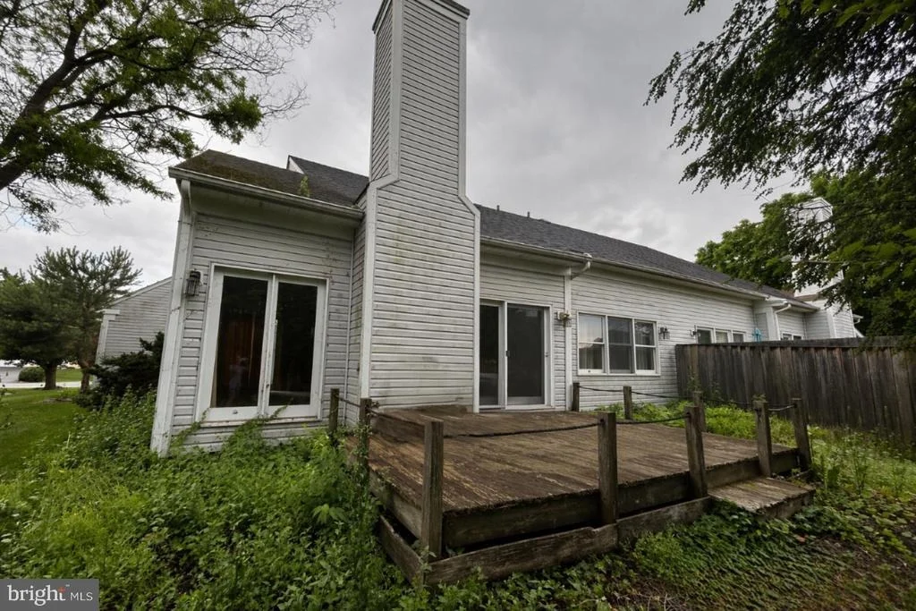 Photo of 18804 DOVER DRIVE